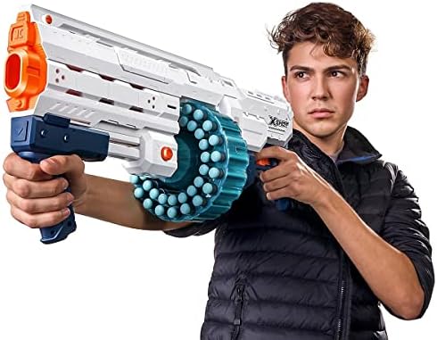 X-Shot Excel Omega Dartblaster - Inklusive 96 Darts & Munitionskette für aufregende Actionspiele